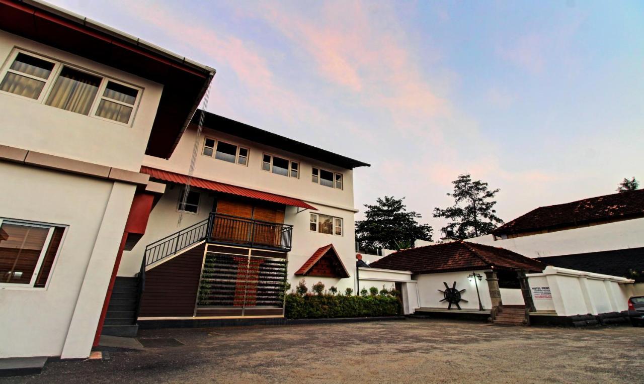 Treebo Prince Kottayam Exterior foto
