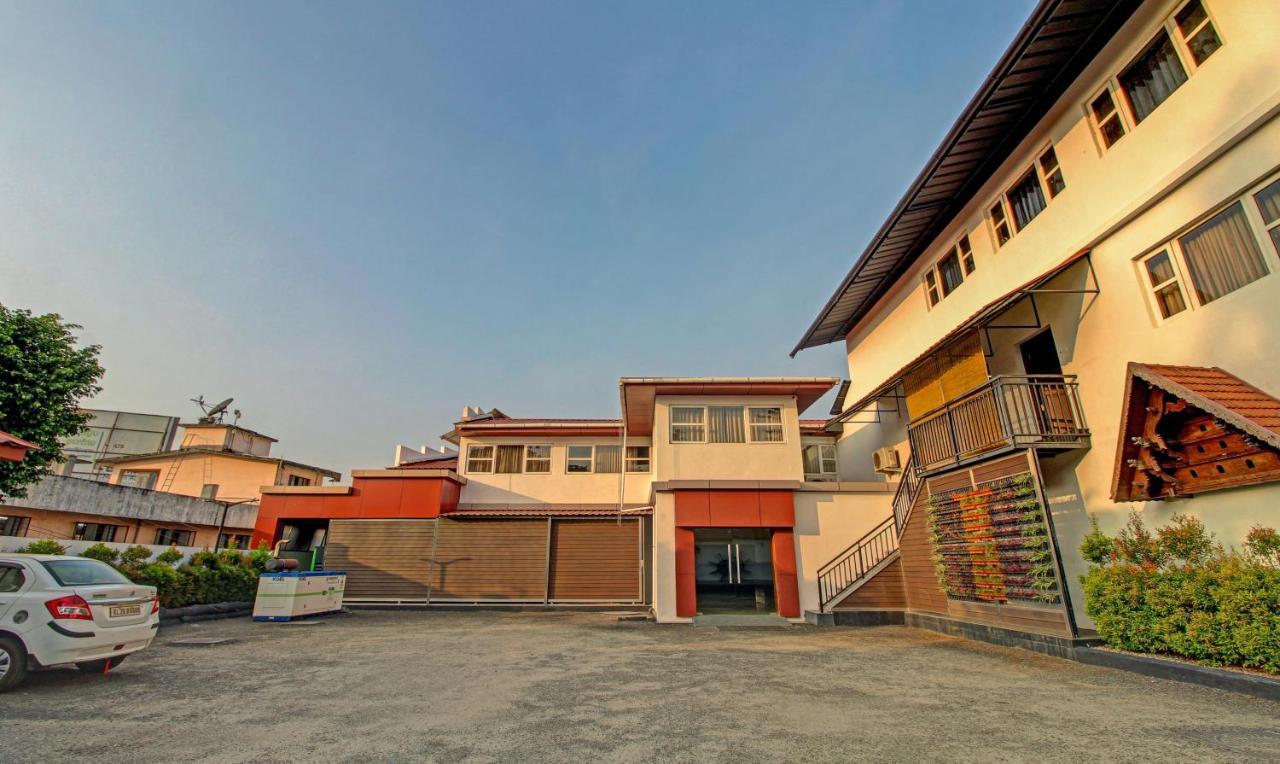 Treebo Prince Kottayam Exterior foto